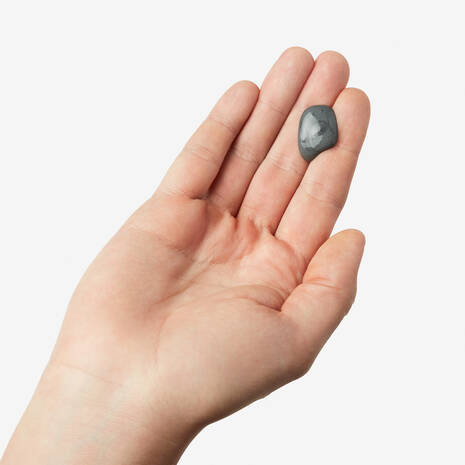 Age Defender Dual-Action Exfoliating Cleanser - Image 9