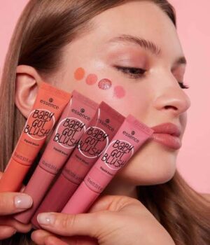 Alternative view of حمرة خد سائلة ESSENCE